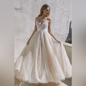Watters Laraline Wedding Dress